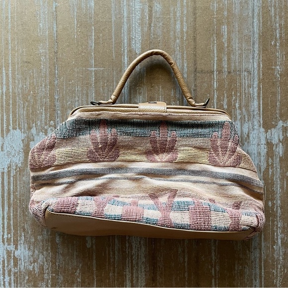 Vintage Tapestry Leather Handbag Western Rodeo Aztec Crossbody Boho - Picture 1 of 3